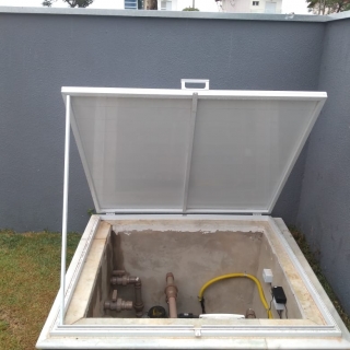 Portinhola e casa de máquina Portinhola e casa de máquina